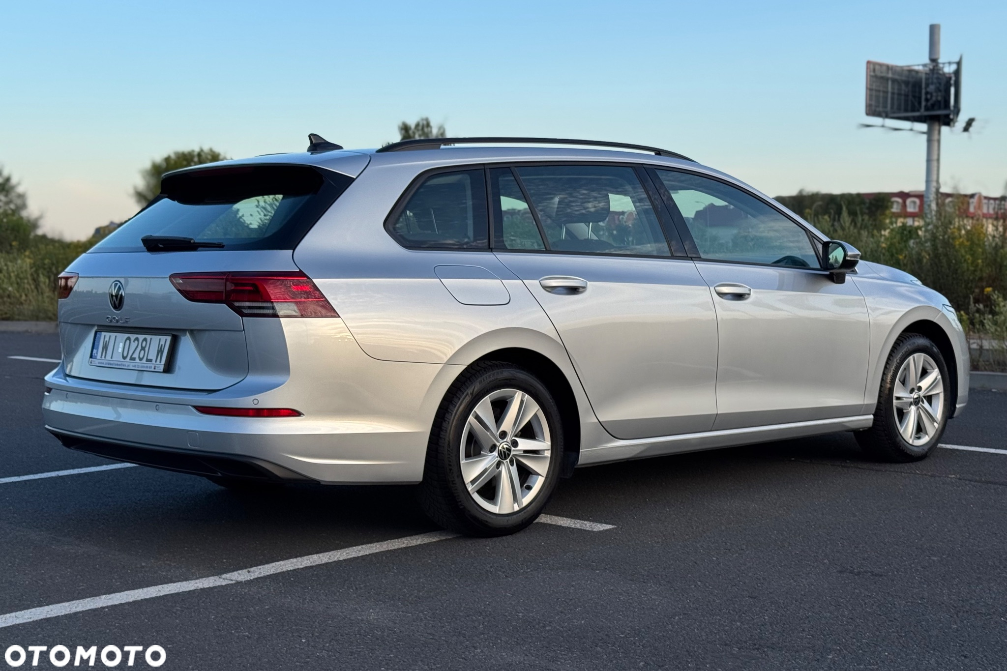 Volkswagen Golf VIII 1.5 TSI EVO Life - 10