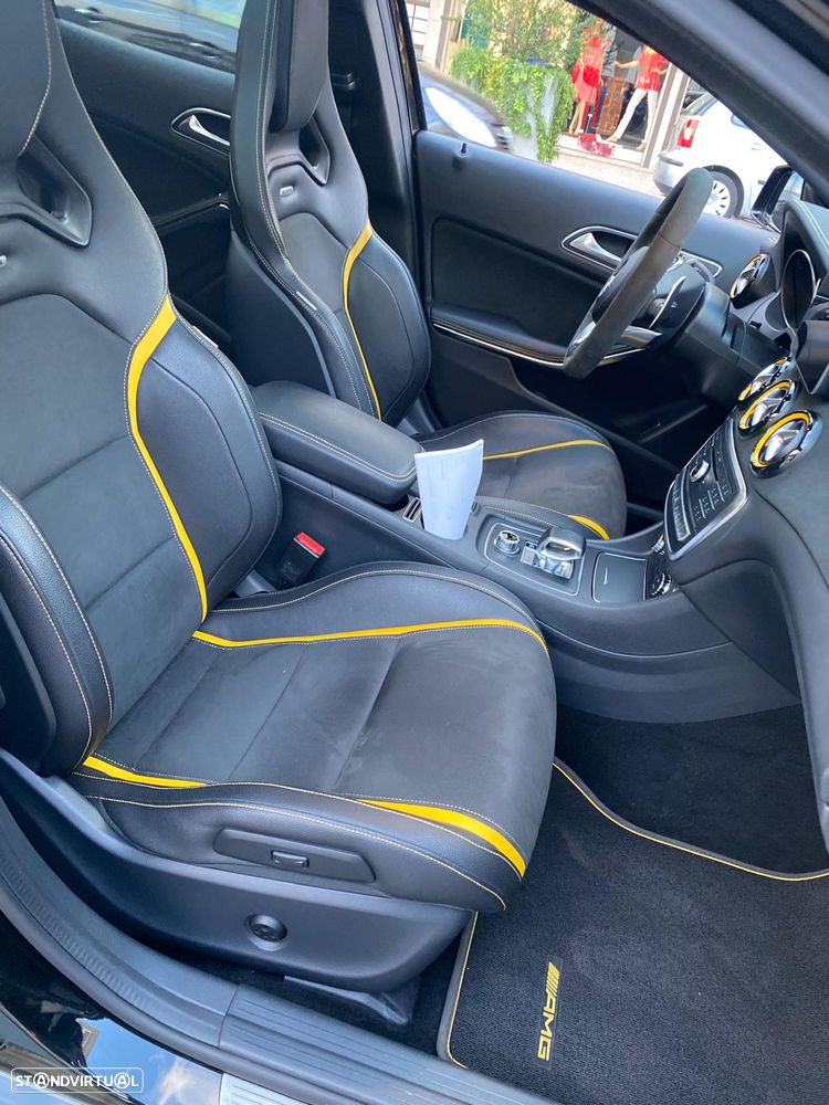 Mercedes-Benz GLA 45 AMG 4Matic Speedshift 7G-DCT Yellow Night Edition - 4
