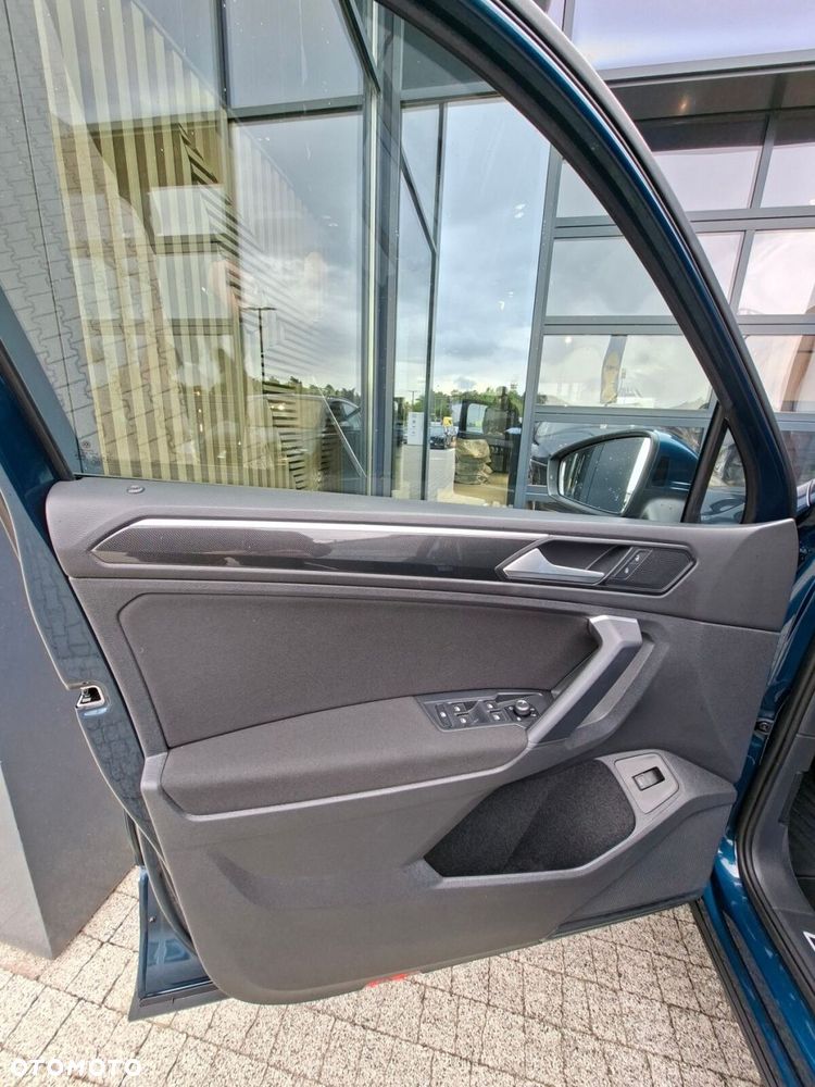 Volkswagen Tiguan - 10
