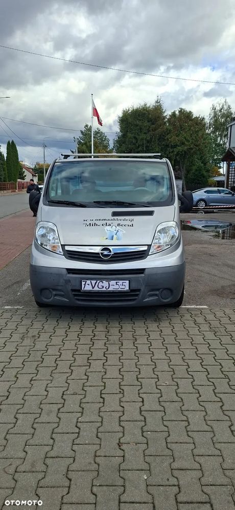 Opel Vivaro - 2