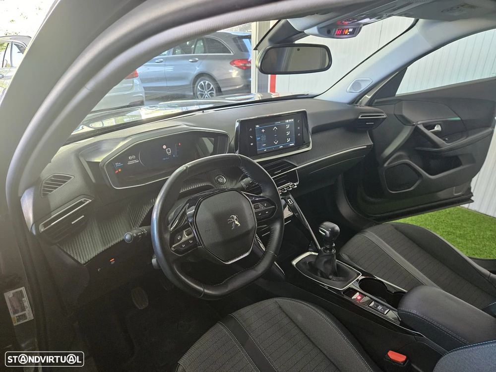 Peugeot 2008 1.5 BlueHDi Allure Pack - 13