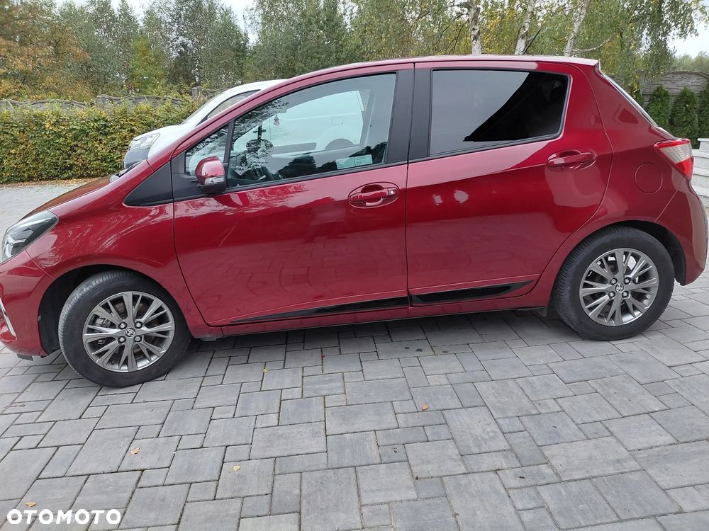 Toyota Yaris - 16