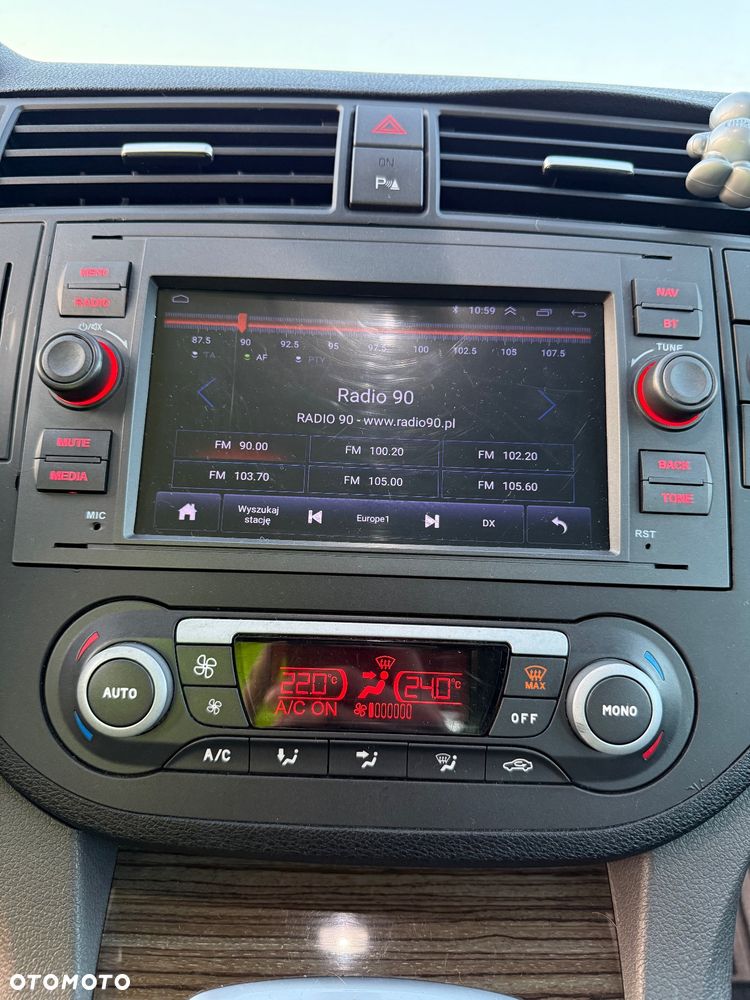 Ford C-MAX 1.6 TDCi Ghia - 11