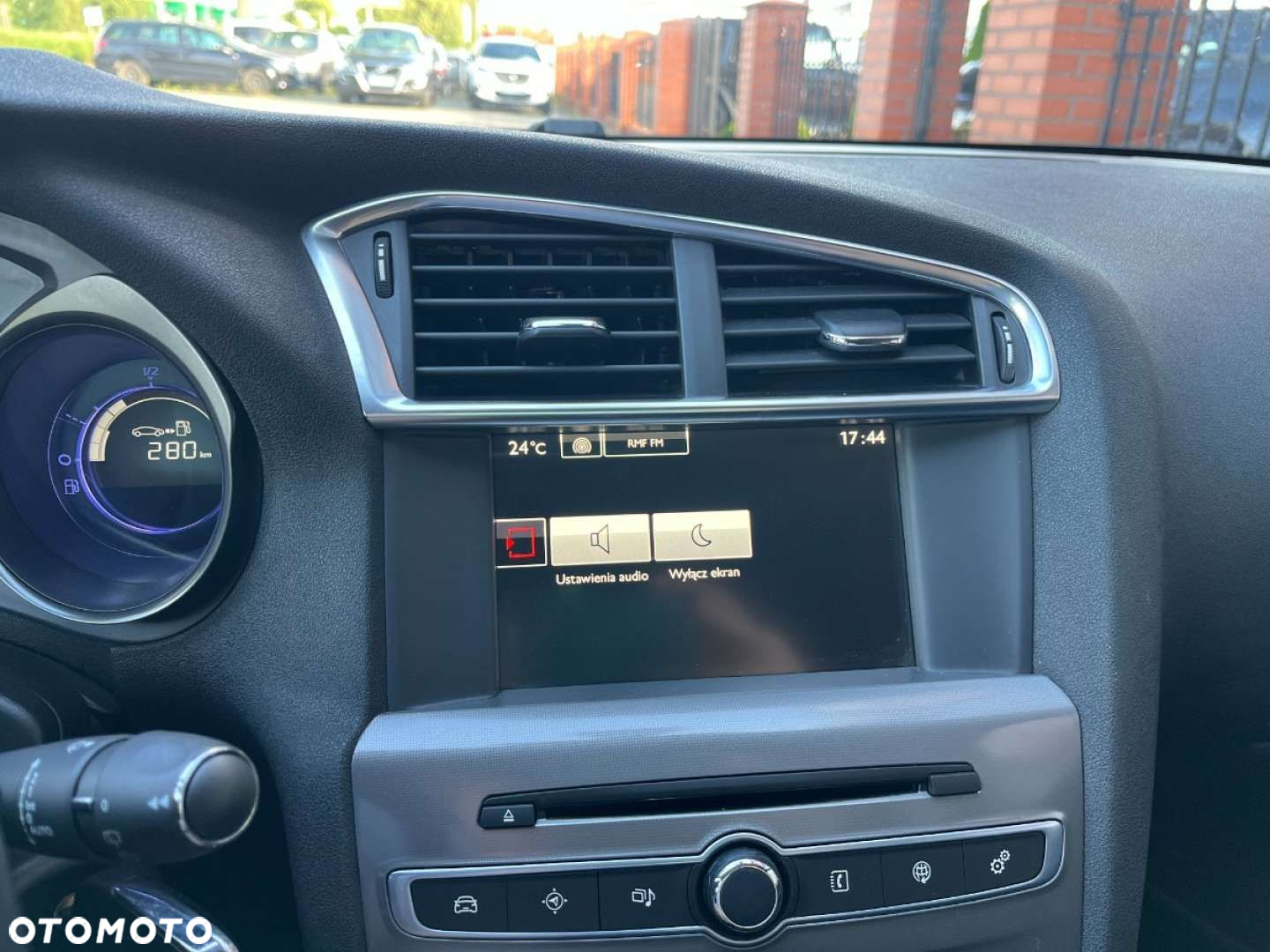 Citroën C4 PureTech 130 Stop&Start PLUS - 13