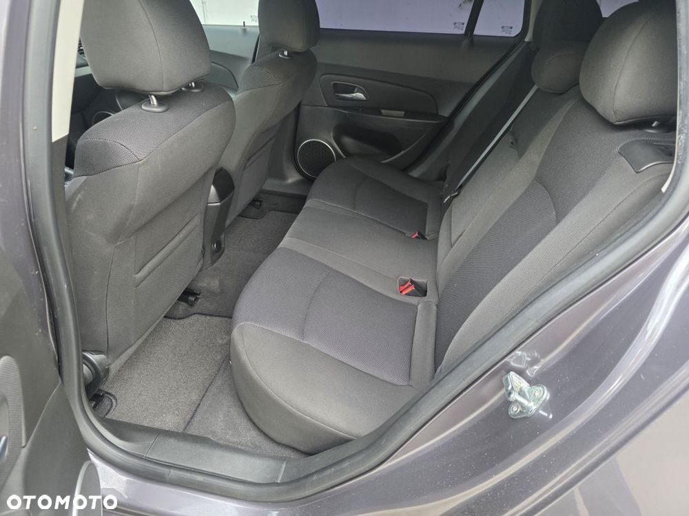 Chevrolet Cruze 1.4T LT+ - 10