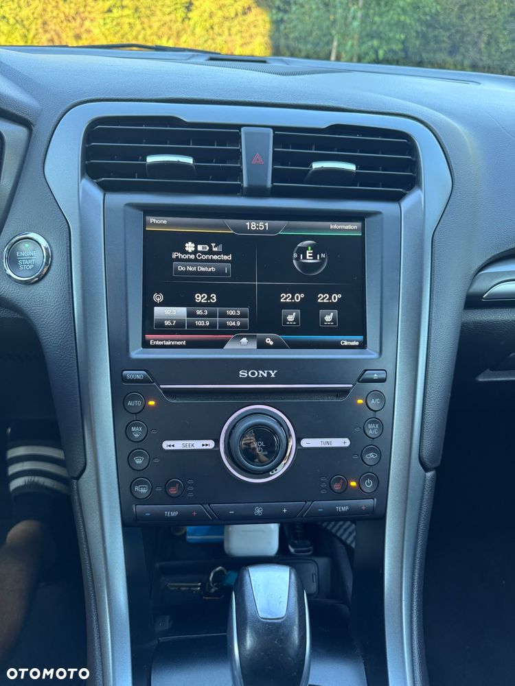 Ford Fusion 2.0 EcoBoost Titanium - 9