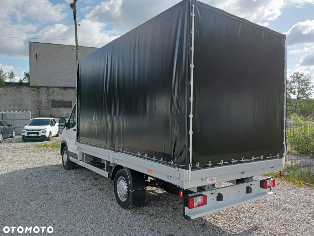 Maxus Deliver 9 - 10