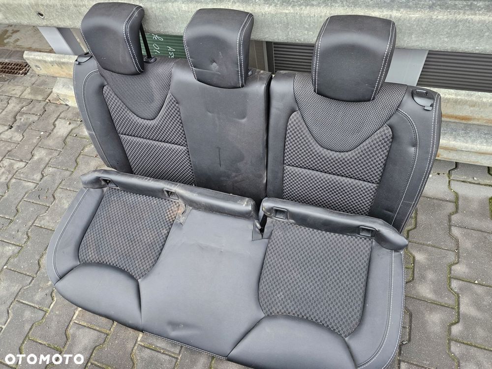 renault clio iv hb 5d fotele kanapa komplet eu - 2
