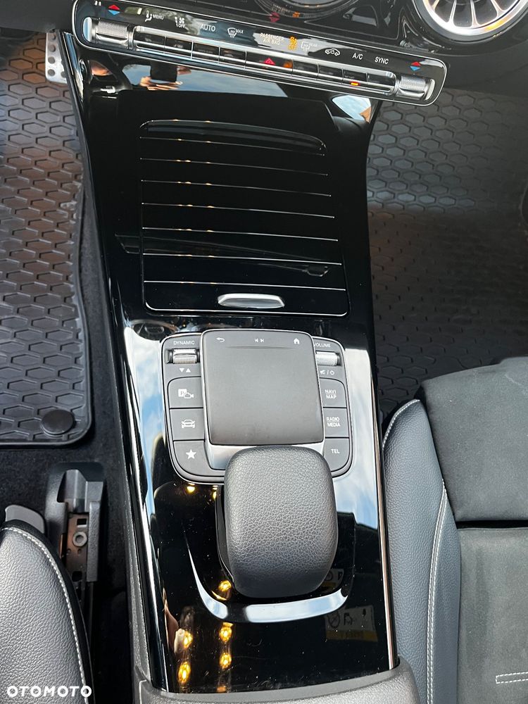 Mercedes-Benz Klasa A 200 7G-DCT Edition 2020 - 30