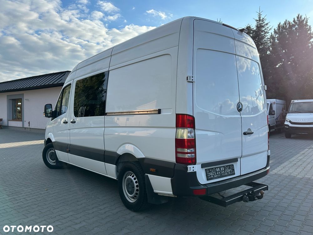 Mercedes-Benz Sprinter - 5