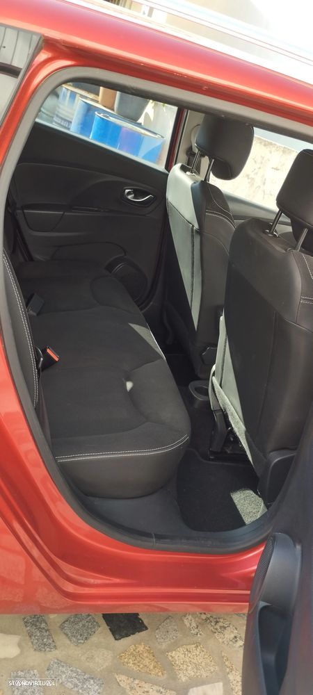 Renault Clio Sport Tourer - 5