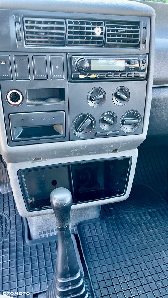 Volkswagen Transporter - 13