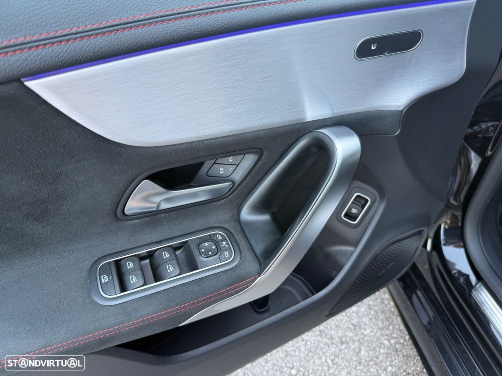 Mercedes-Benz CLA 180 d Shooting Brake 7G-DCT AMG Line - 27