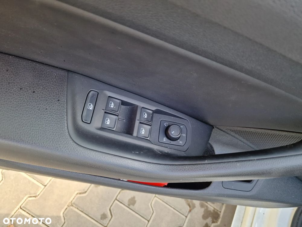 Volkswagen Arteon 2.0 TSI 4Motion R-Line DSG - 14