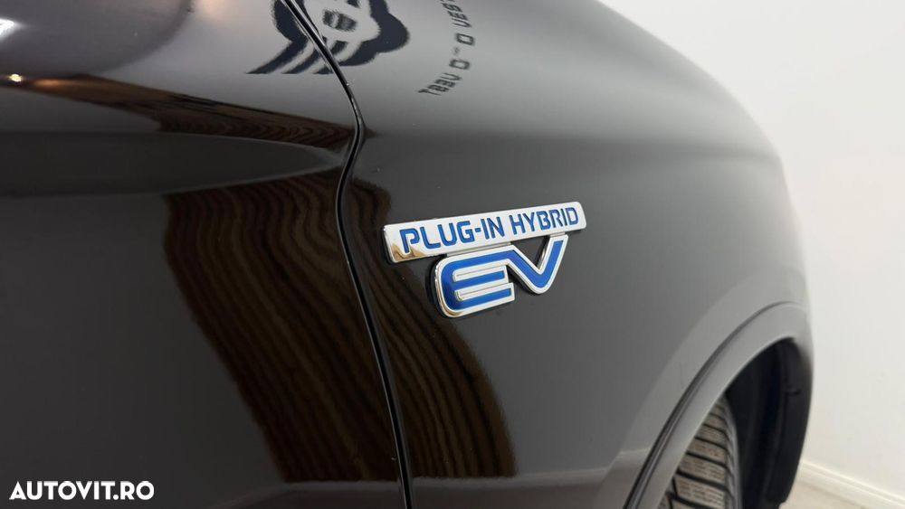 Mitsubishi Outlander 2.0 4WD - 29