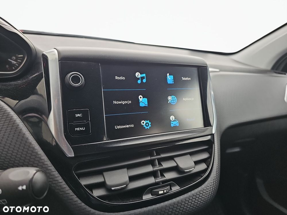 Peugeot 2008 1.2 Pure Tech Style - 19