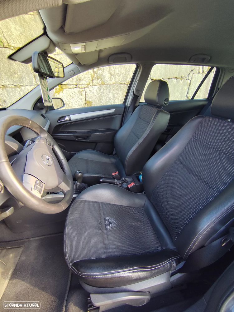 Opel Astra 1.7 CDTI Cosmo - 10