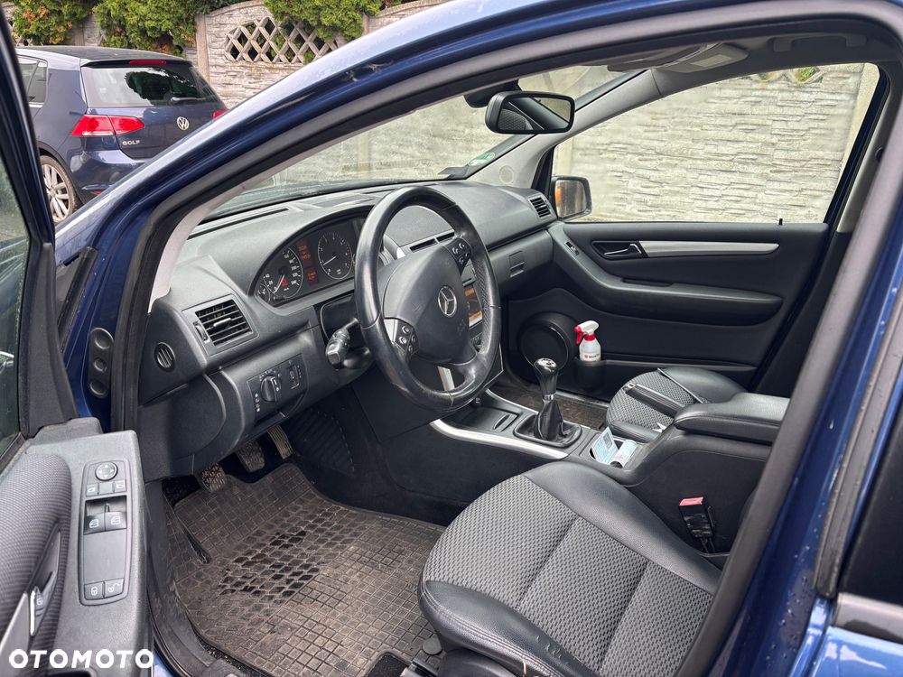 Mercedes-Benz Klasa A 160 BlueEFFICIENCY - 11