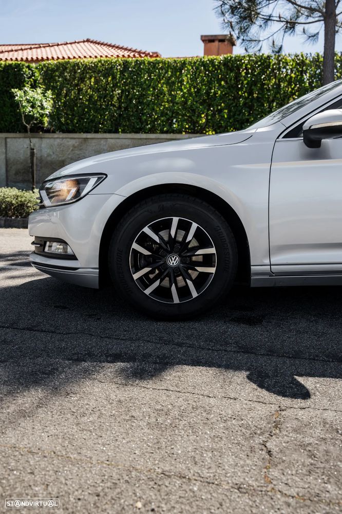 VW Passat 2.0 TDI Highline - 12