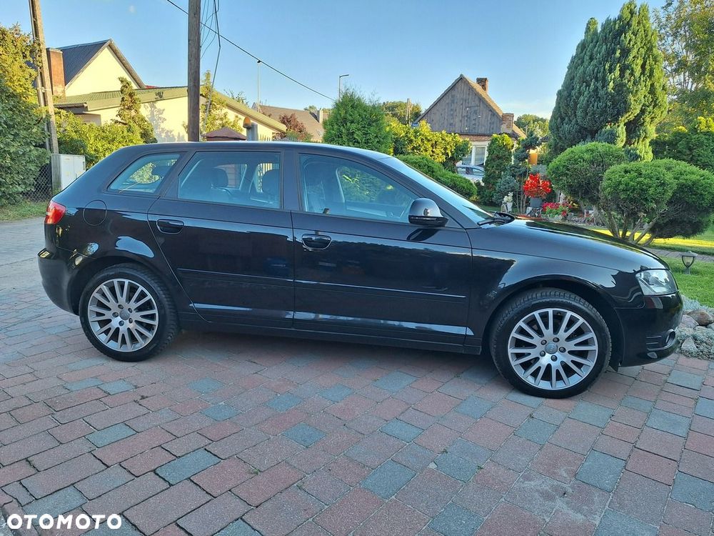 Audi A3 Sportback - 5