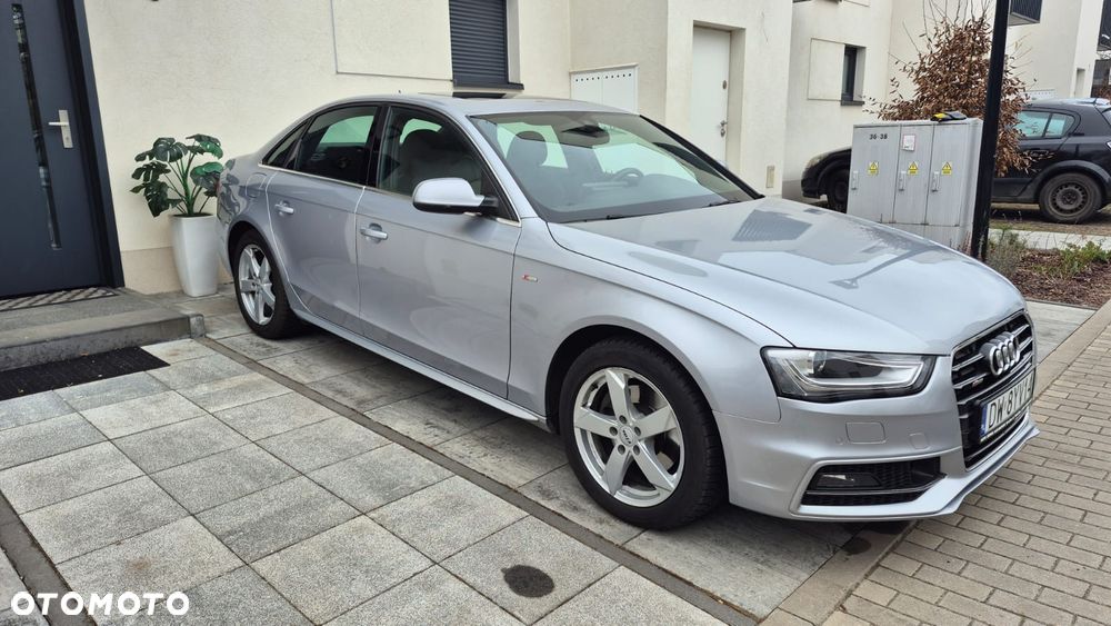 Audi A4 Limousine - 3