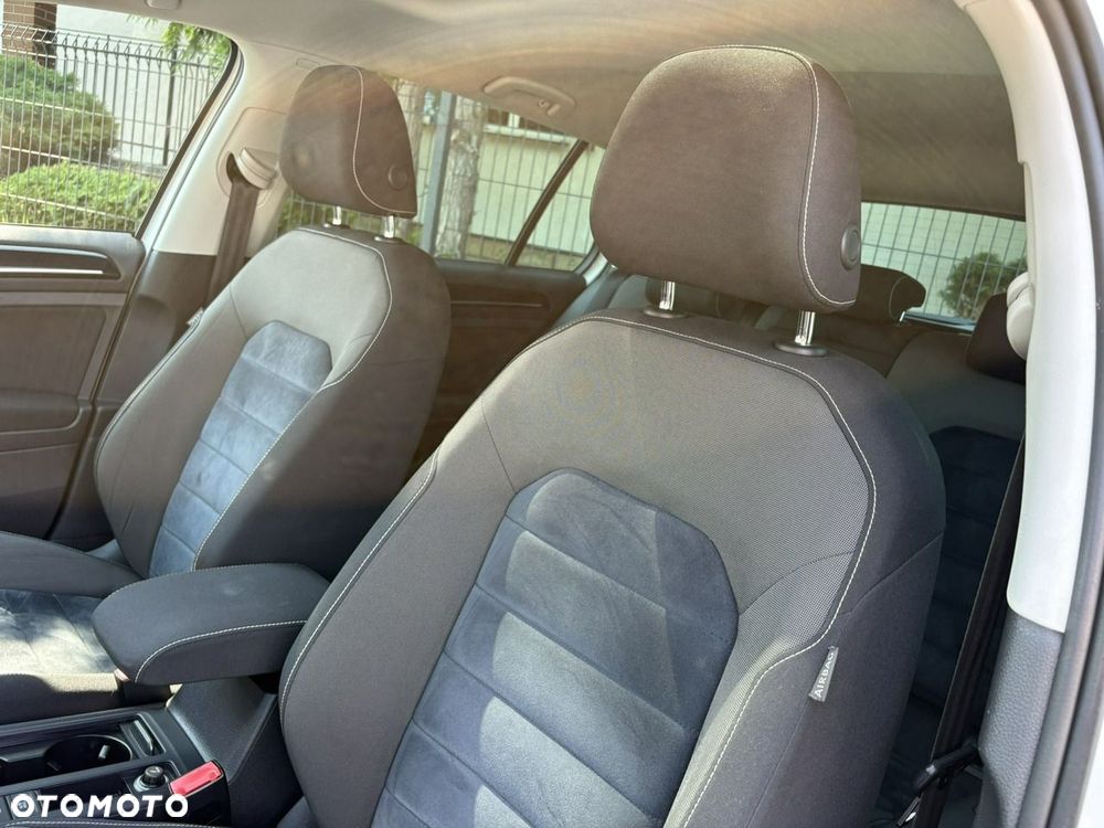 Volkswagen Golf 1.4 TSI (BlueMotion Technology) Highline - 23