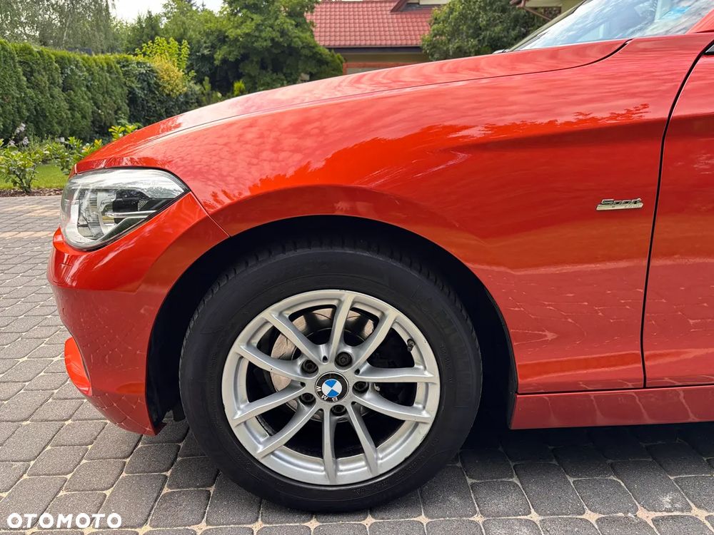 BMW Seria 1 116d Sport Line - 7