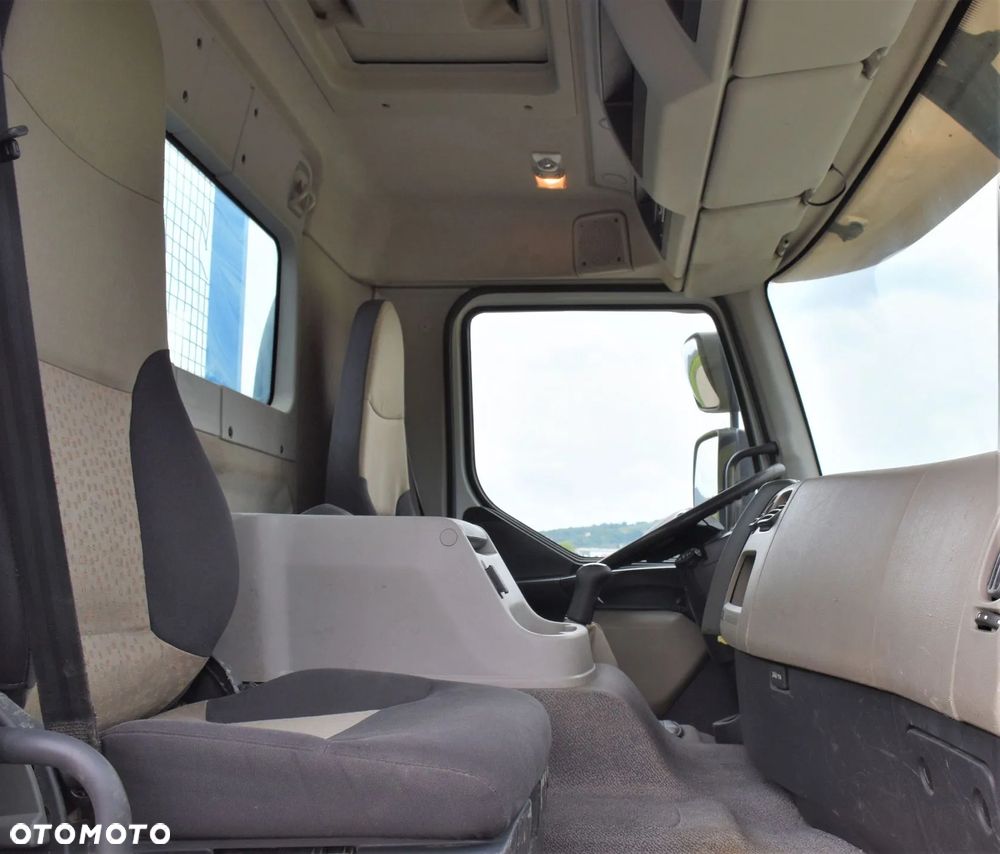 Renault Kerax 370 * PK 16502 + PILOT * 6x4 - 11