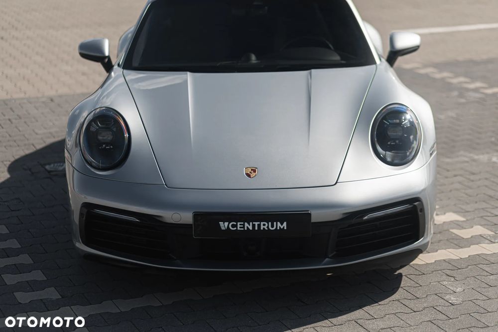 Porsche 911 Carrera S - 7
