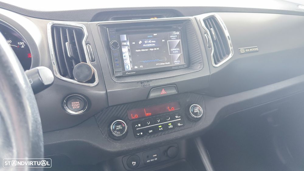 Kia Sportage 1.7 CRDI ISG EX - 12