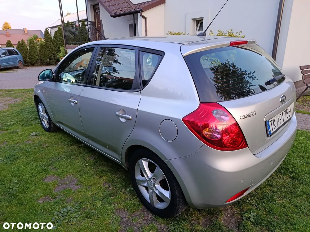 Kia Ceed 1.6 CVVT EX - 12