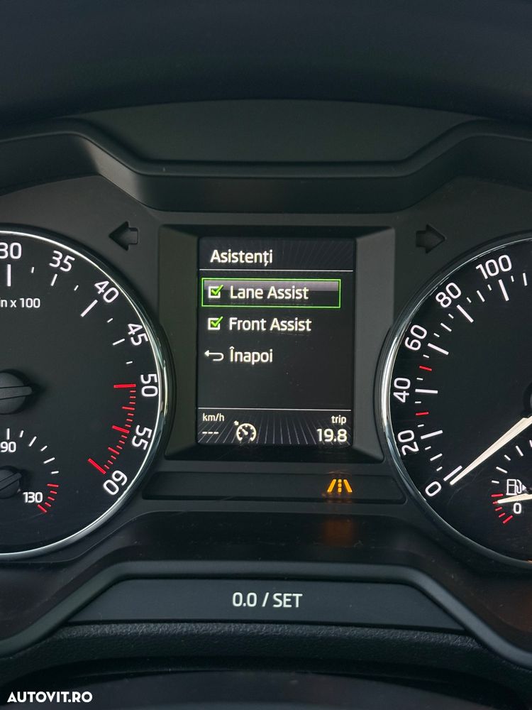 Skoda Octavia 2.0 TDI DSG 4X4 RS - 19