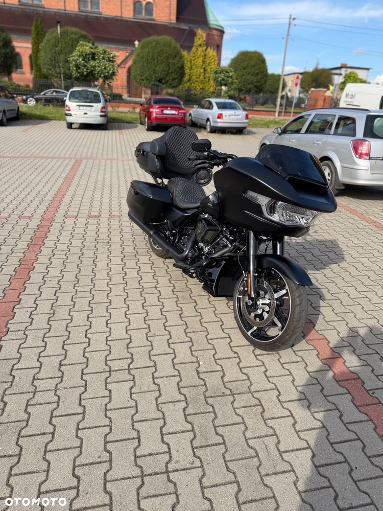 Harley-Davidson CVO Street Glide - 3