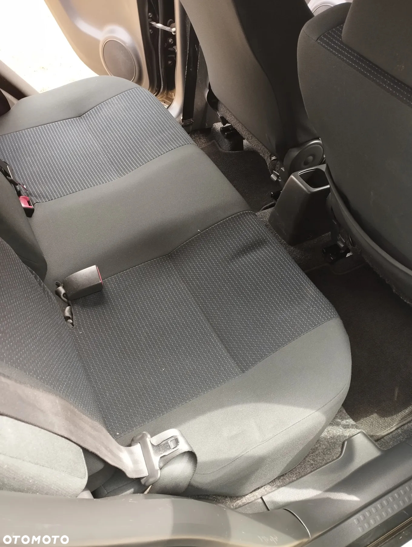 Suzuki Swift - 11