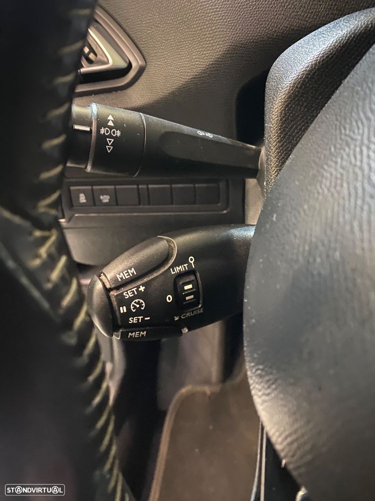 Peugeot 308 SW 1.6 BlueHDi Style J17 - 12