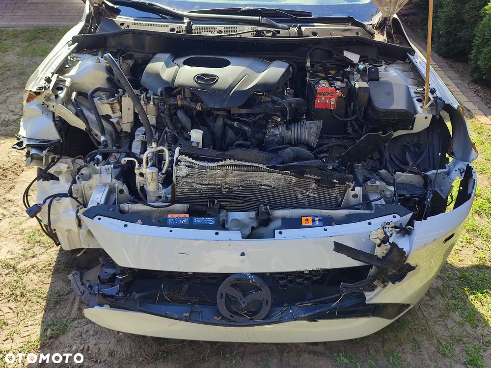 Mazda 2 SKYACTIV-G 90 Homura - 21