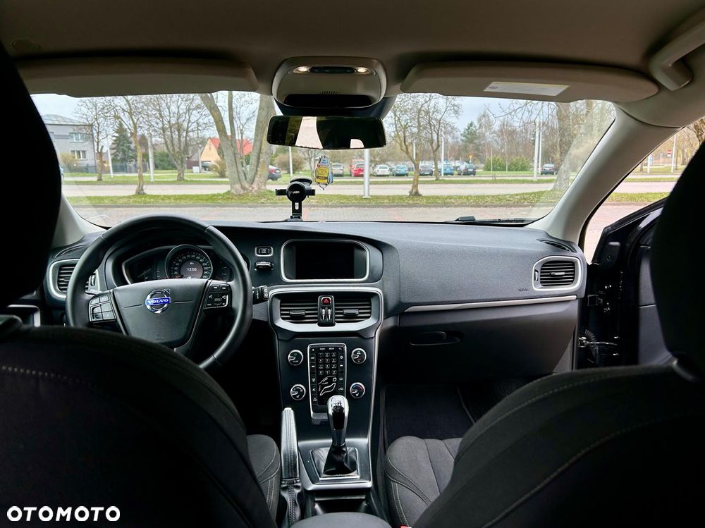 Volvo V40 D4 You - 10
