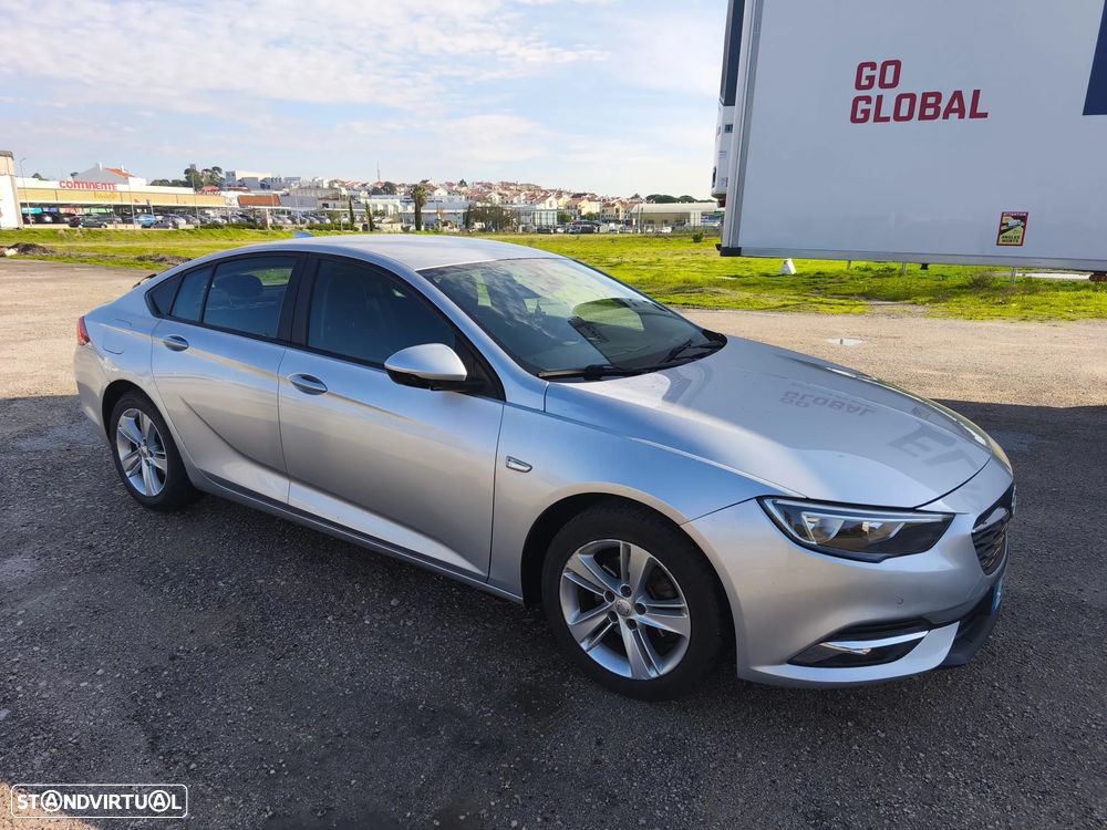 Opel Insignia Grand Sport 1.6 ECOTEC Business Edition - 2
