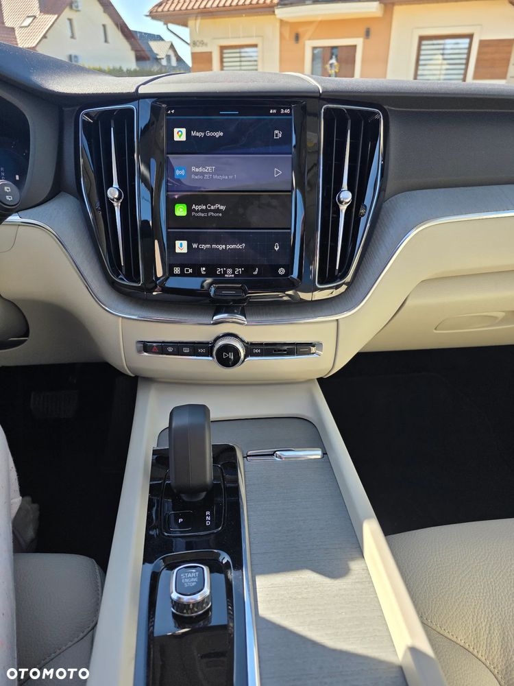 Volvo XC 60 B5 B AWD Ultimate Black Edition - 23