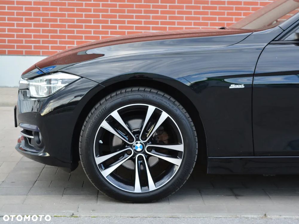 BMW Seria 3 318i Sport Line Shadow - 6