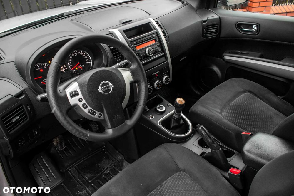 Nissan X-Trail - 13