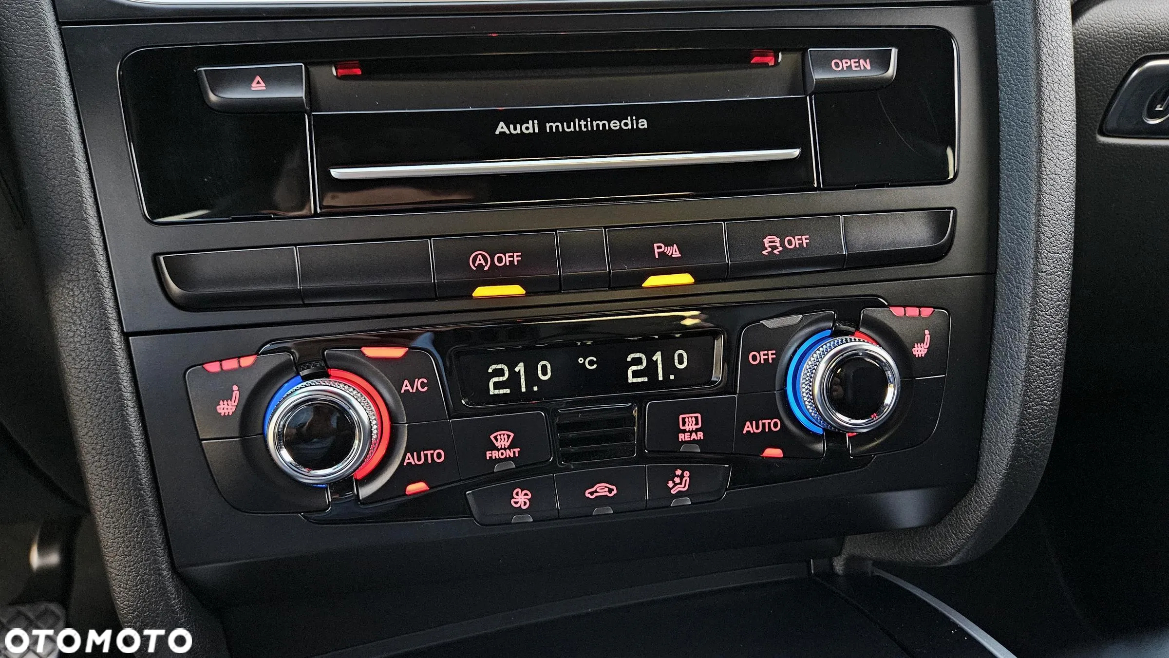 Audi A4 Avant 2.0 TDI DPF quattro S tronic S line Sportpaket - 30