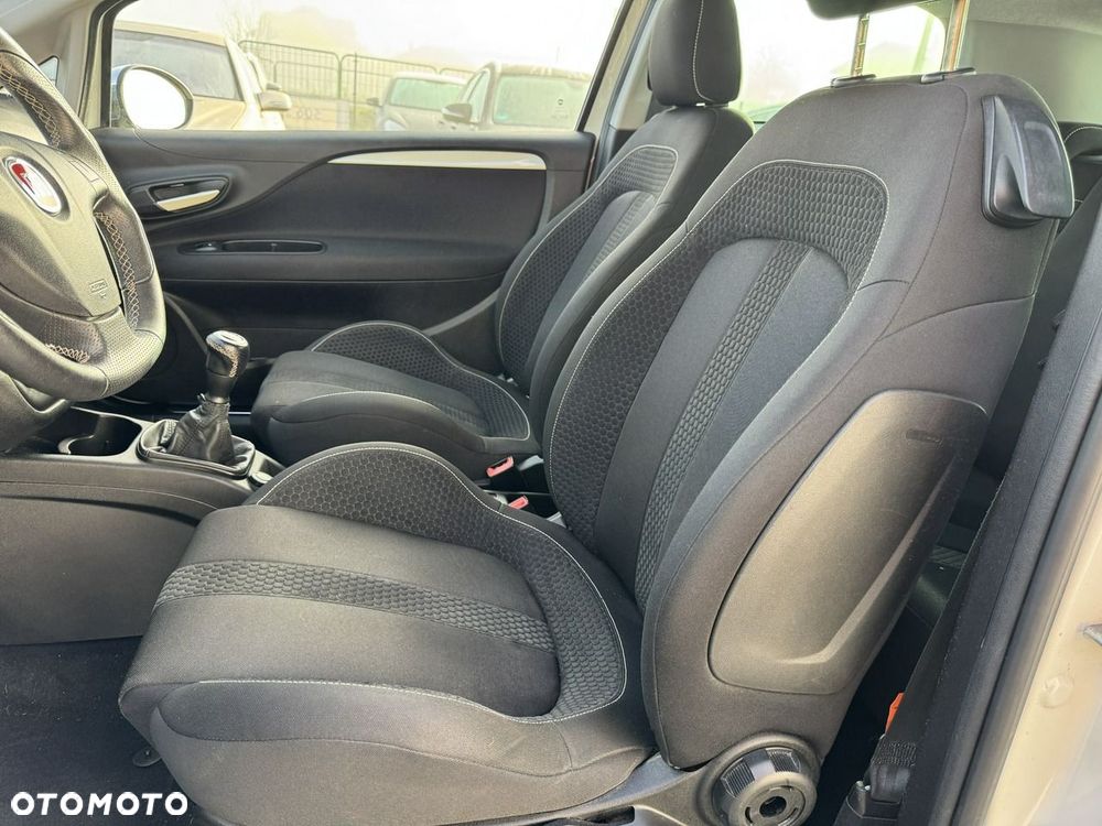 Fiat Punto Evo - 20