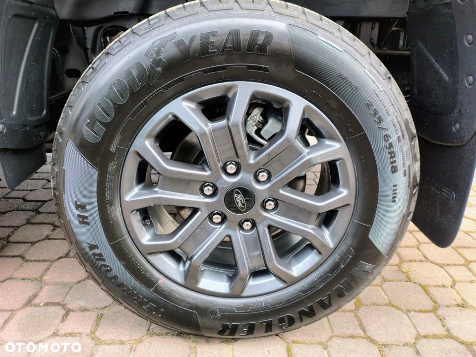 Ford Ranger - 8