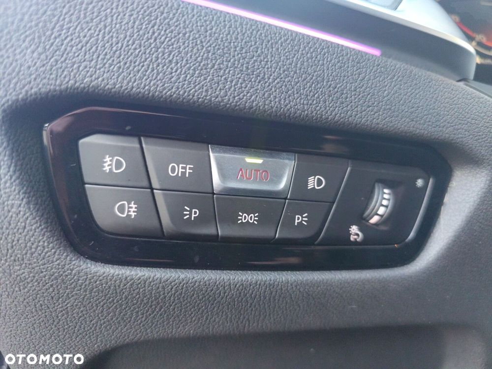 BMW Seria 3 - 23