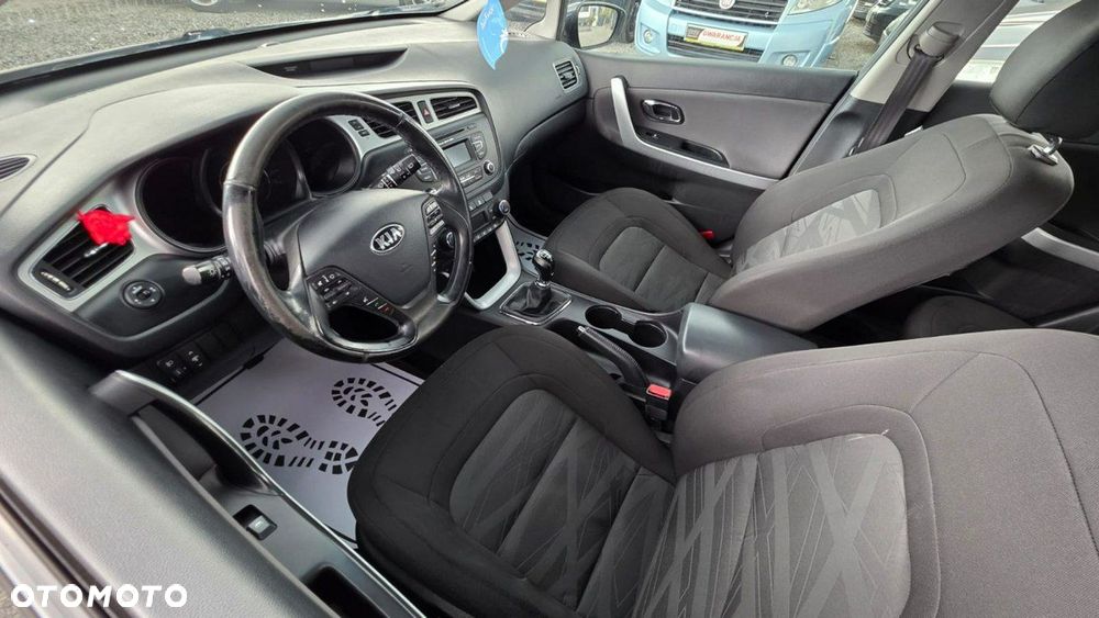 Kia Ceed - 19