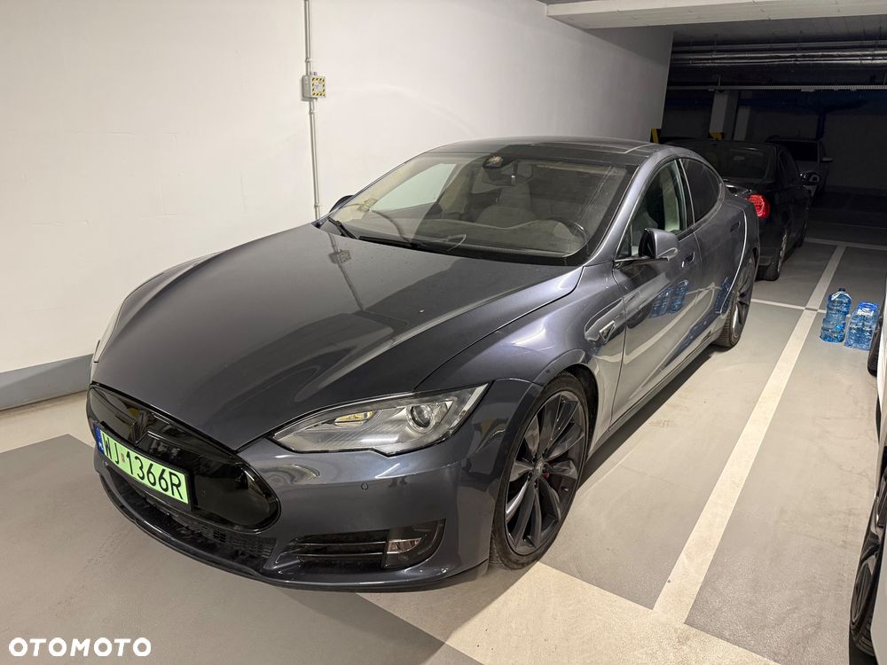 Tesla Model S Performance - 1