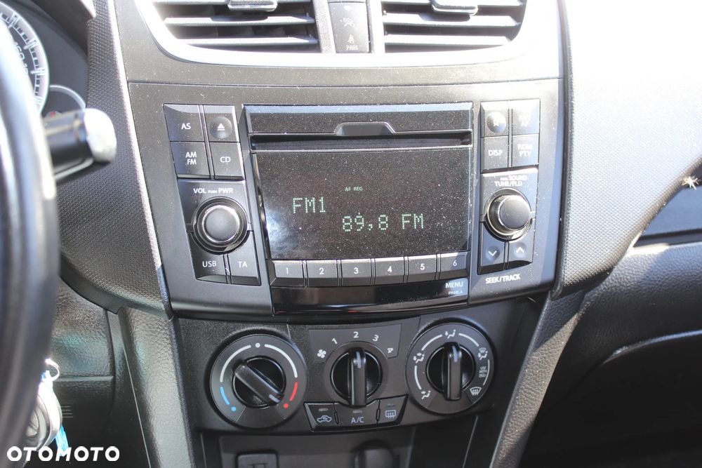 Suzuki Swift 1.2 4x4 Club - 12