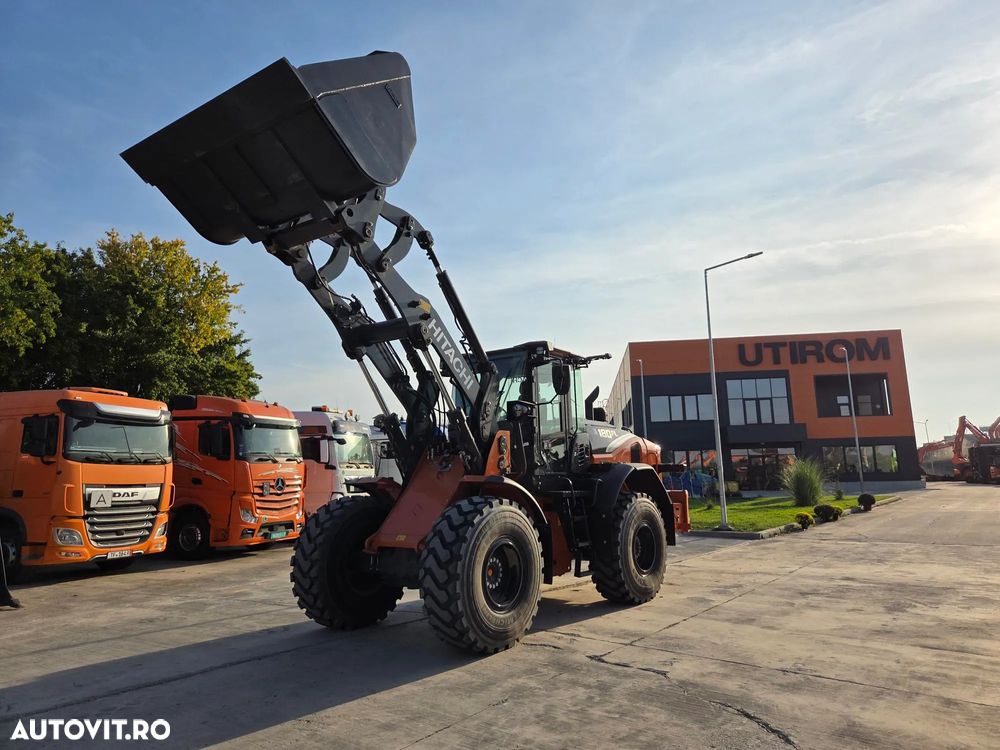 Hitachi ZW180-7, 2024, 98h, EX DEMO, cupa 3mc, Cupla rapida, Masa operationala 17t, Anv MICHELIN, CANTAR, Camera spate, camere laterale, Produs in JAPONIA, Posibilitate leasing 5 ani, CA NOU-PROMOTIE 129.000 EUR+Tva - 34