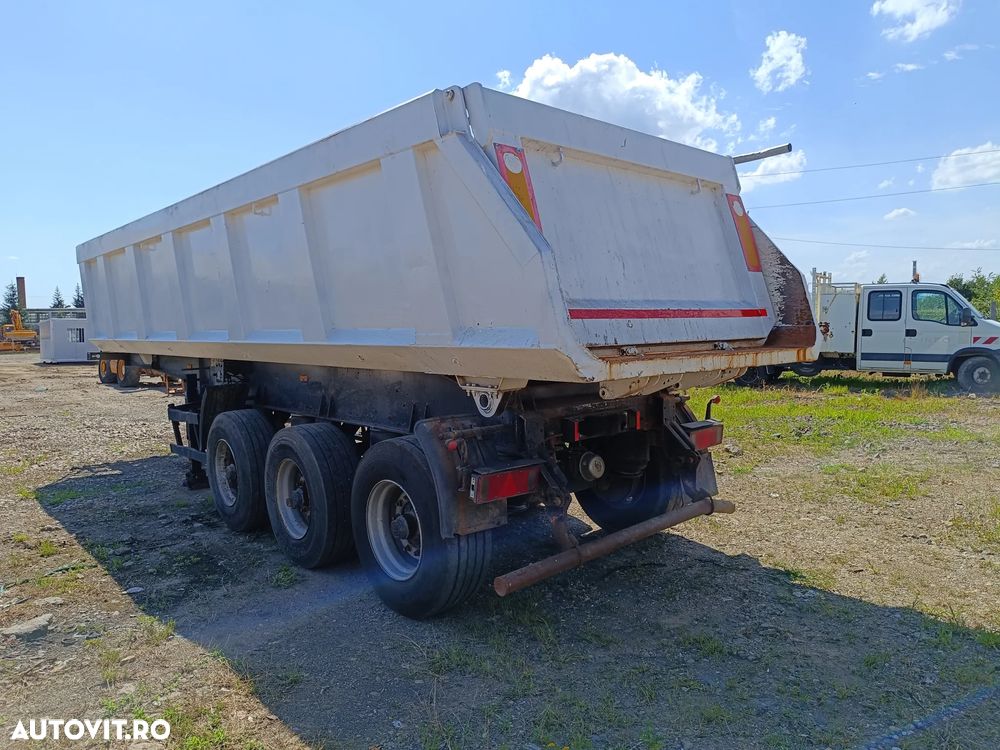 Schmitz Cargobull SKI 24/8.2 - 7